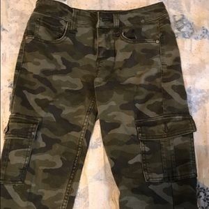Army cargo pants