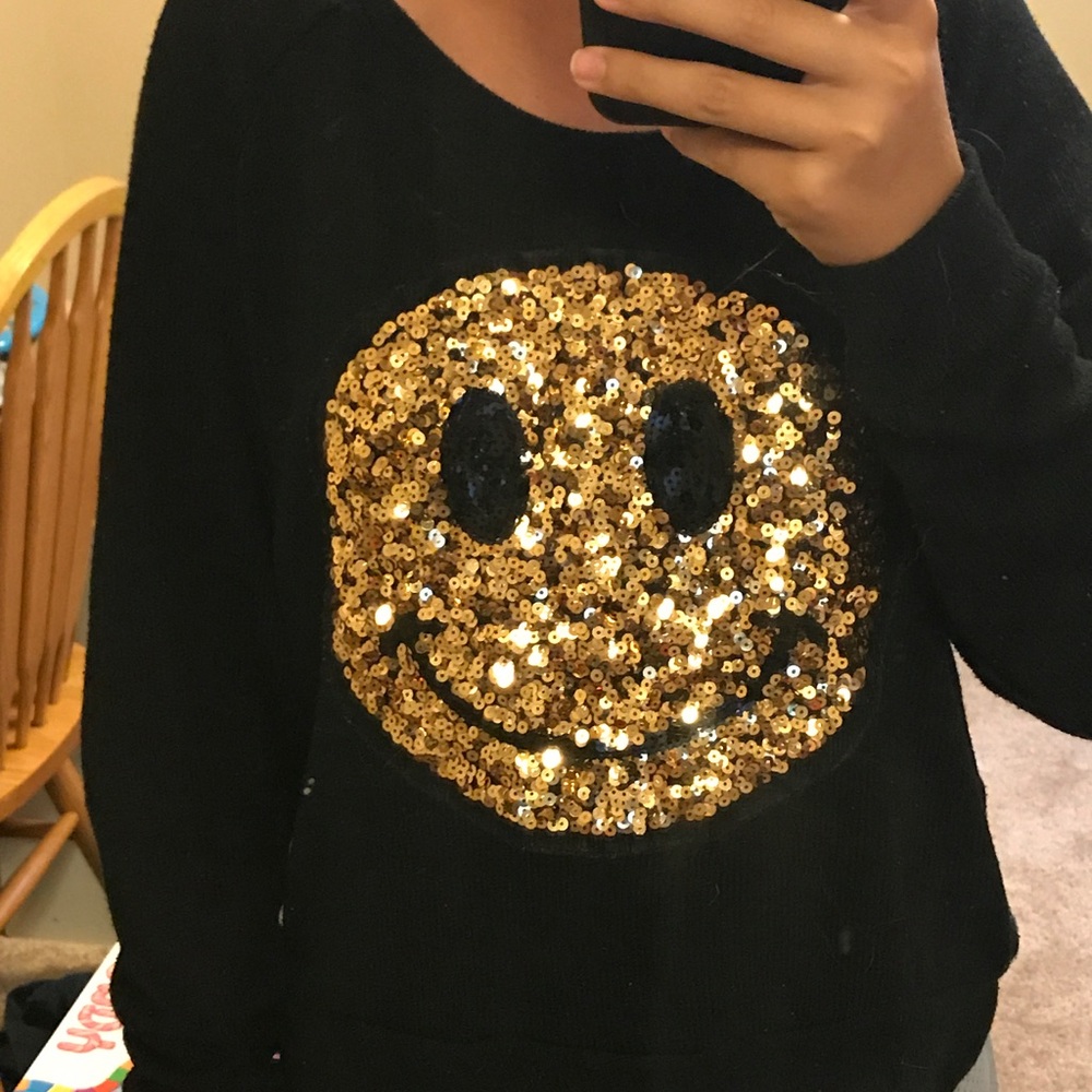 Black smiley shirt