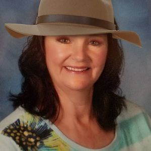 Meet your Posher, Linda