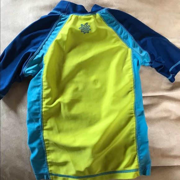 UV Skinz 3T Boys Rashguard Swim Play - Picture 2 of 5