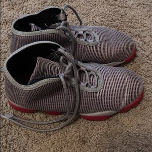 Girls Jordan horizons