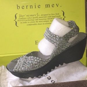 Bernie mev. fame