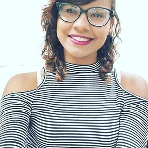 Meet your Posher, Eleni