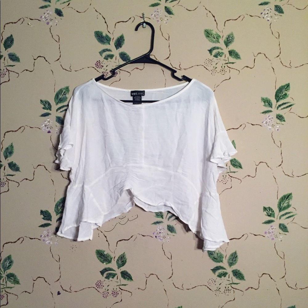 ❌DONATED❌Flowy Crop Top