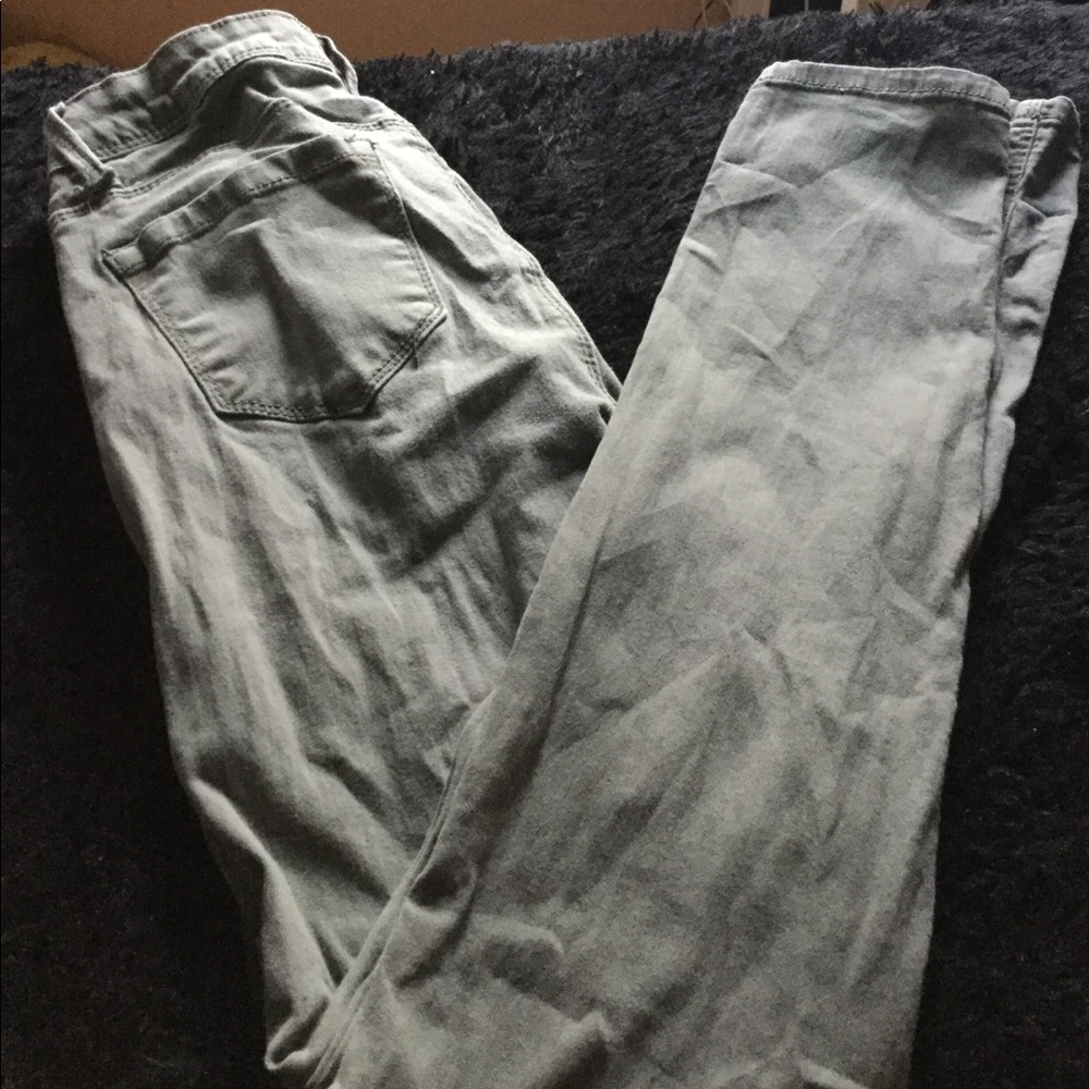 Green Swayed Jeans