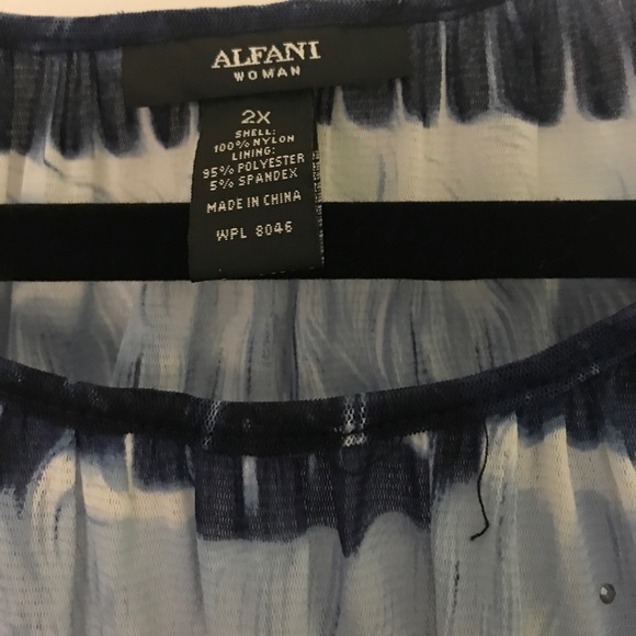 Alfani dressy top - Picture 3 of 5