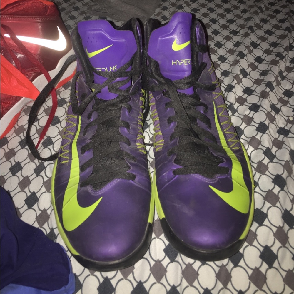 Nike Hyperdunks Size 12