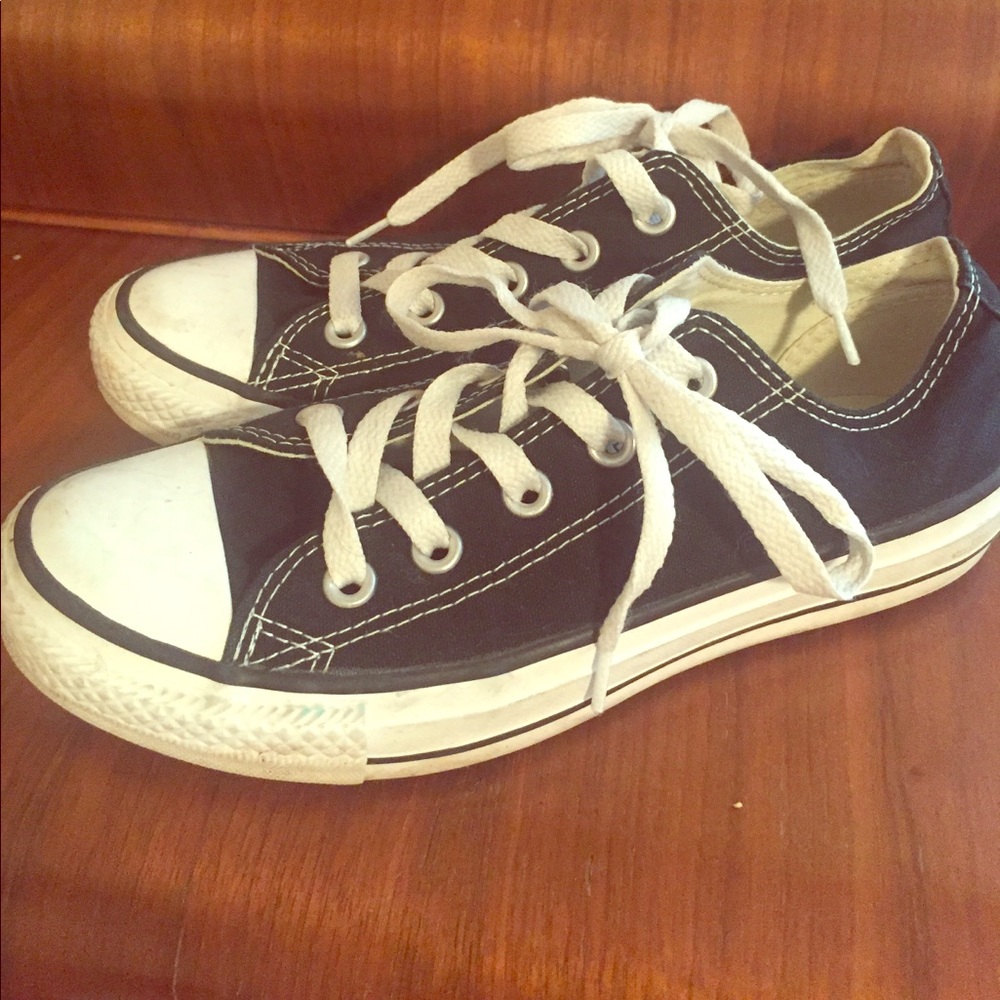 Black Converse