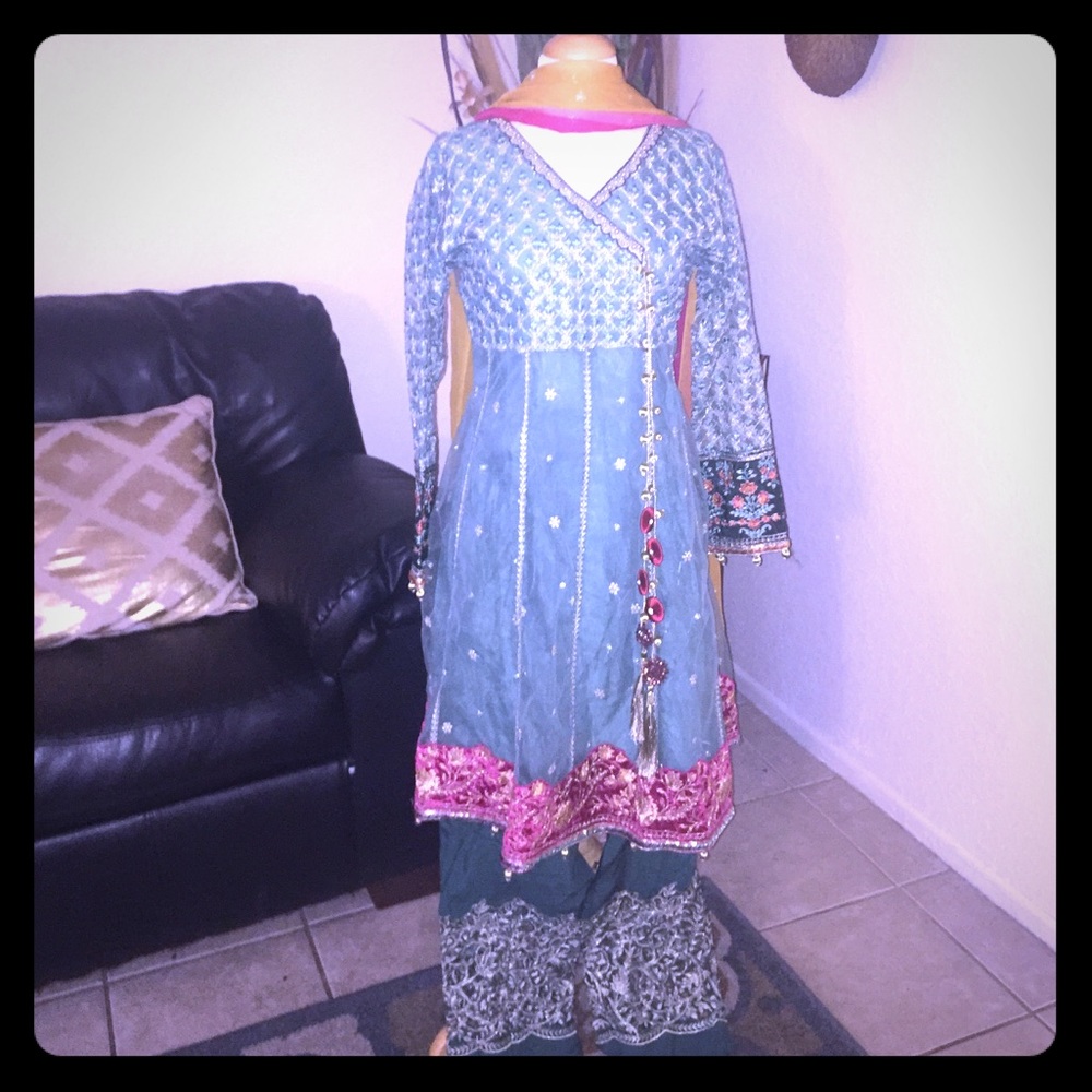 Beautiful Pakistani dress