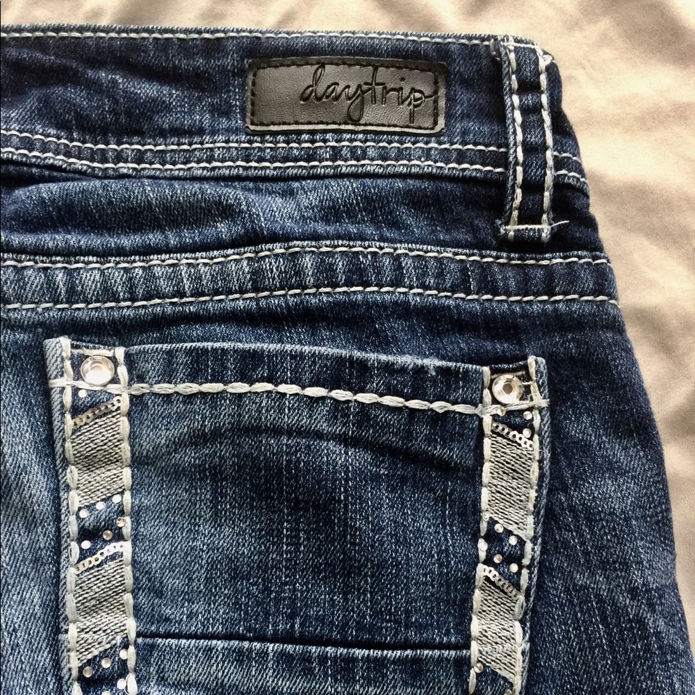 DAYTRIP LEO BOOTCUT JEANS