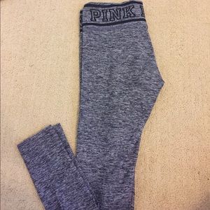 Reversible VS pink leggings
