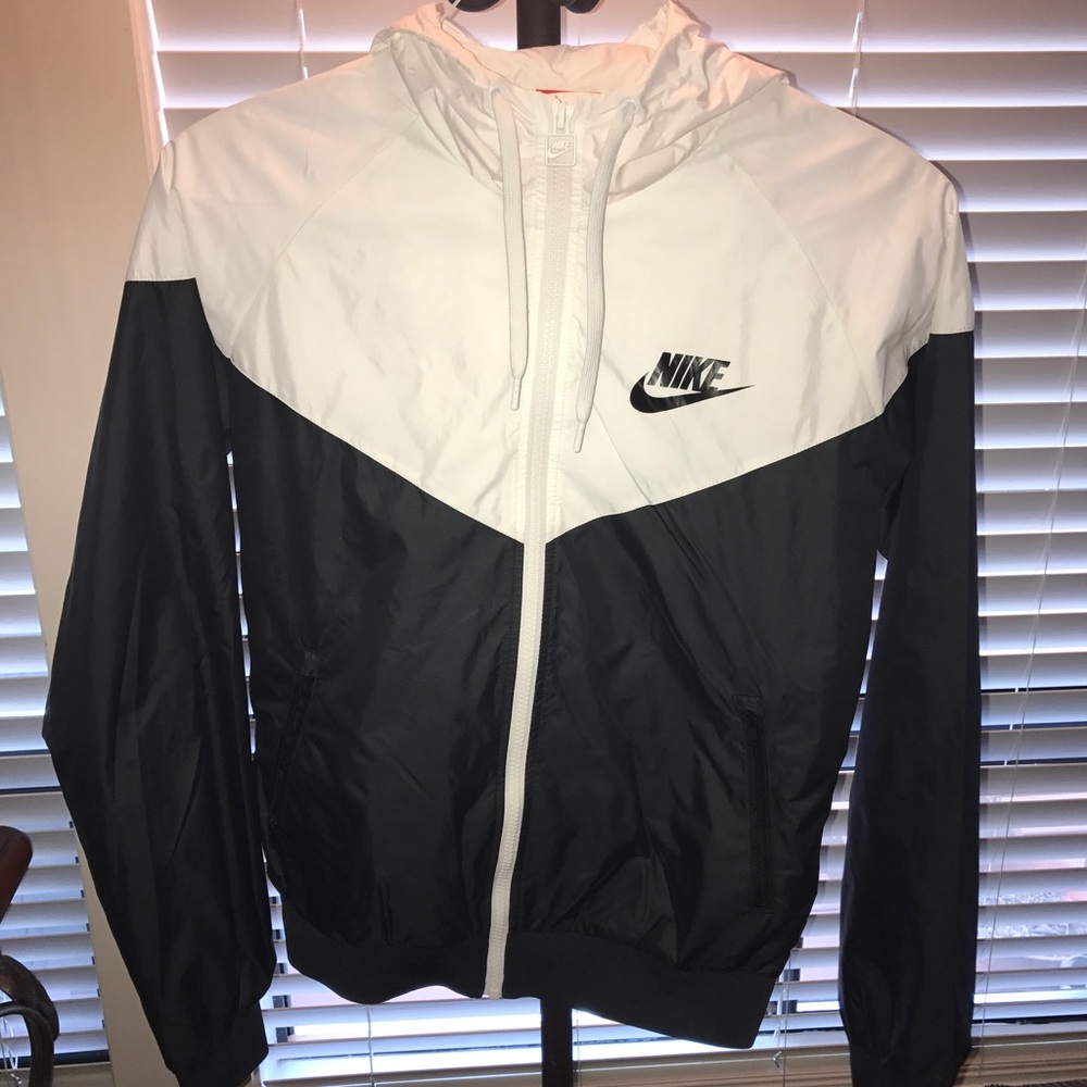 Joke black and white sweatshirt