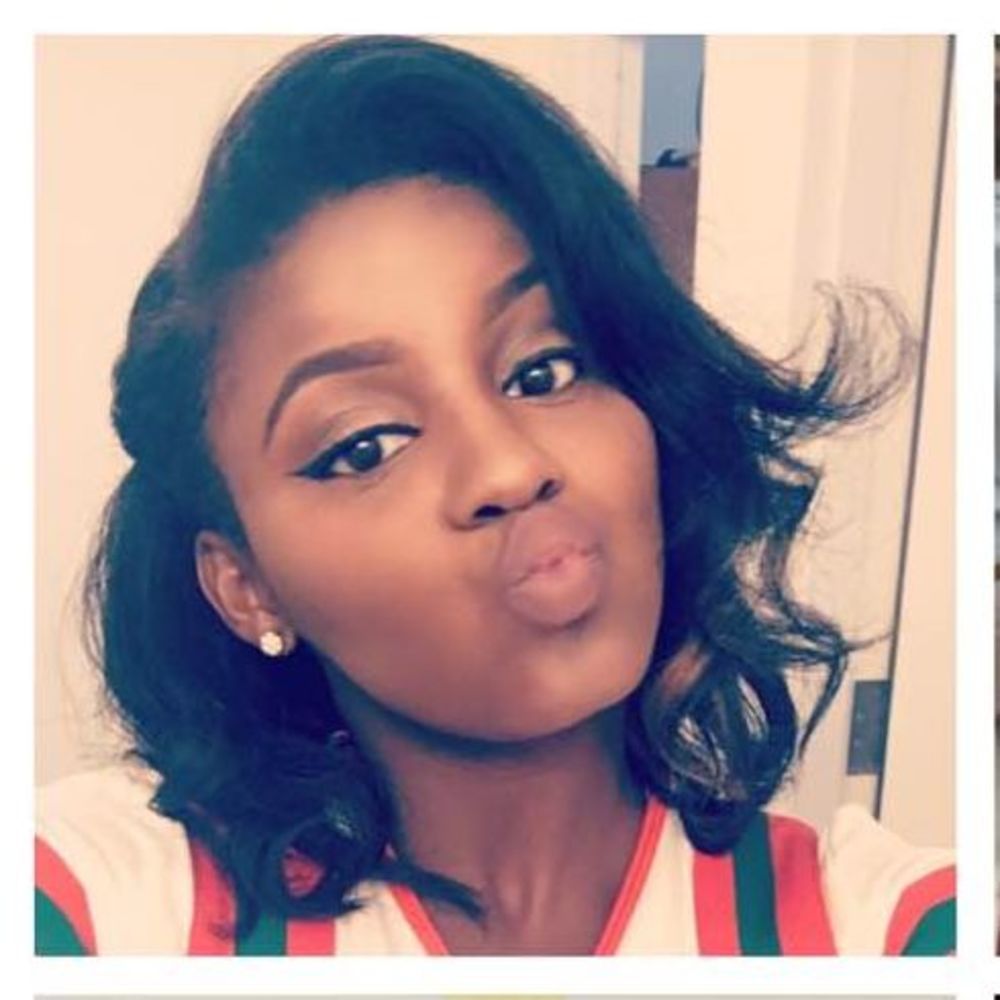 Meet your Posher, Angeldeana