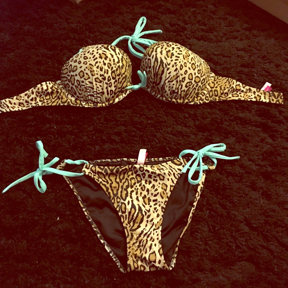 Victoria's Secret Bombshell Bikini