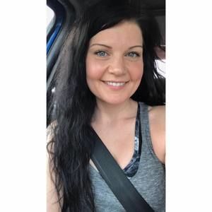 Meet your Posher, Lacey