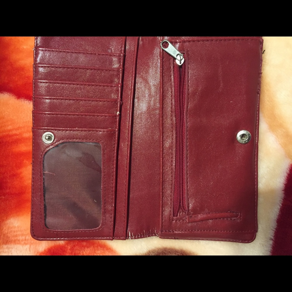 Kenneth Cole wallet - Picture 2 of 2