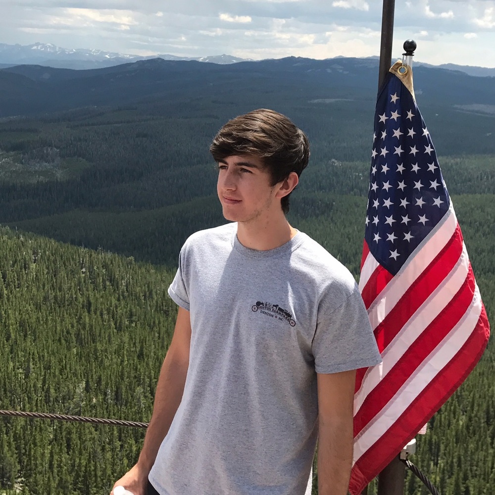 Meet your Posher, Shane