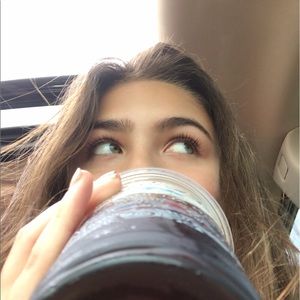 Meet your Posher, Miraya