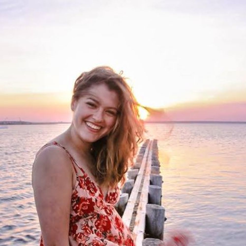 Meet your Posher, Liz