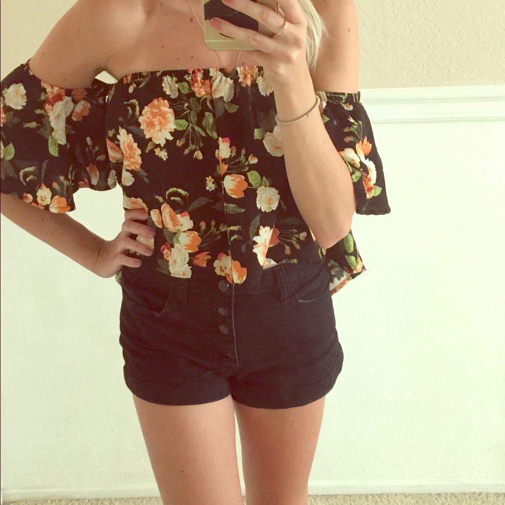 Tobi off the shoulder crop top.