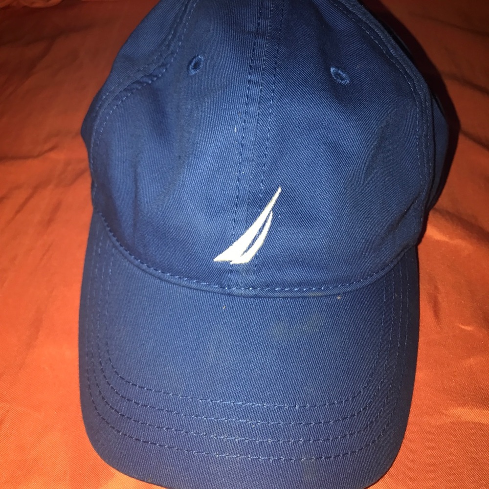 Navy blue hat very comfy