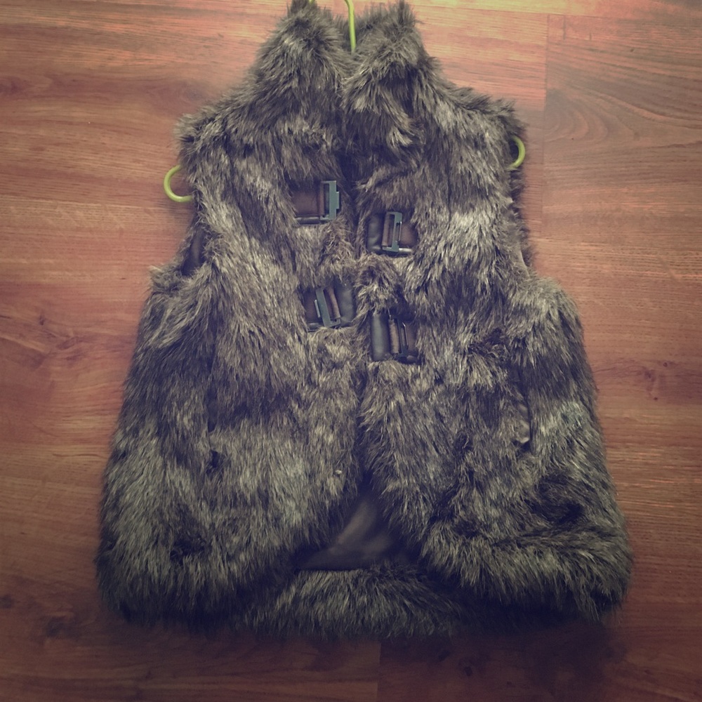 Yeti Vest by jack.
