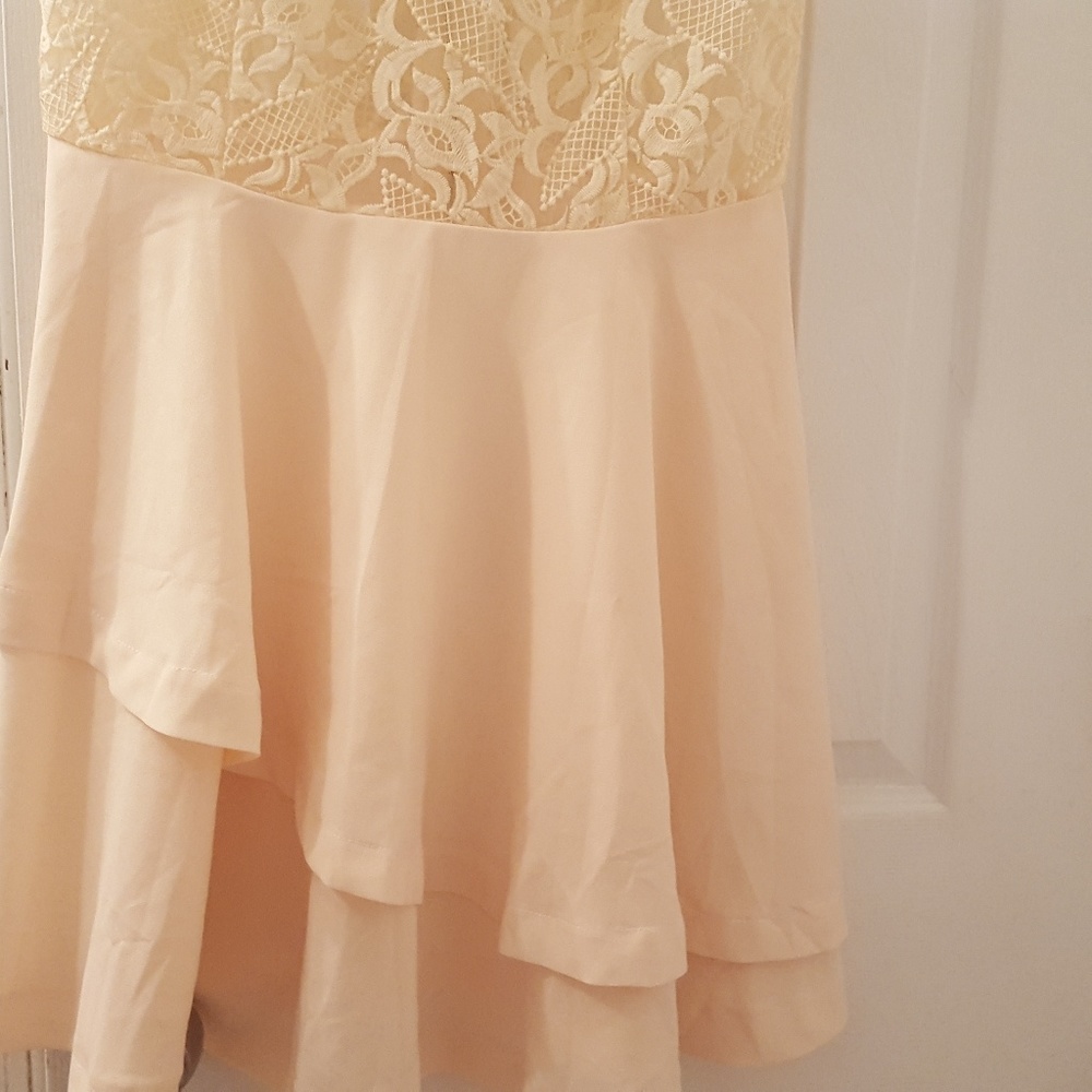 New Dress - Picture 2 of 3