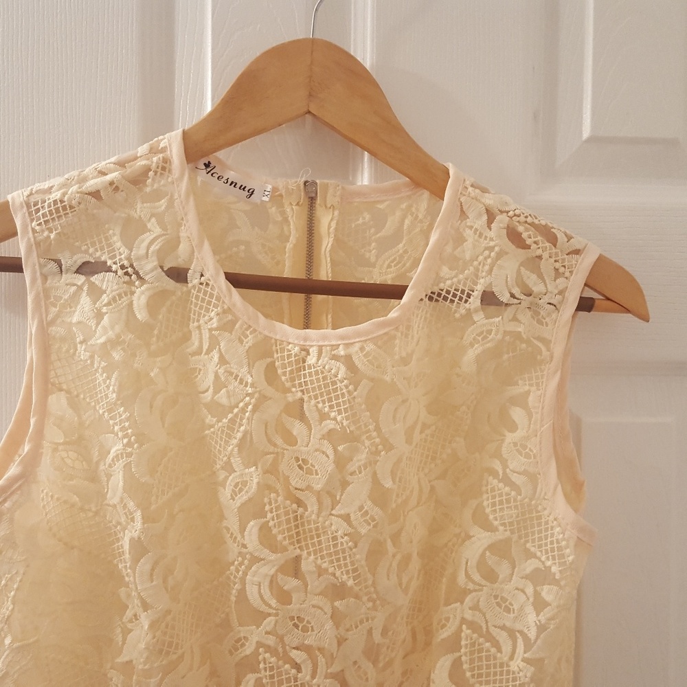 New Dress - Picture 3 of 3