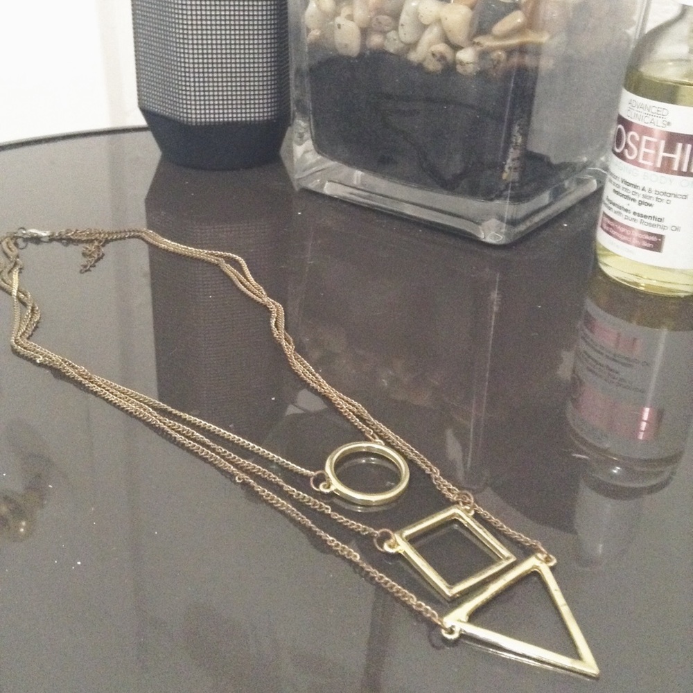 Shape Necklace
