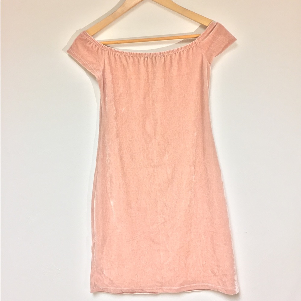 American Eagle Velvet Bodycon Dress