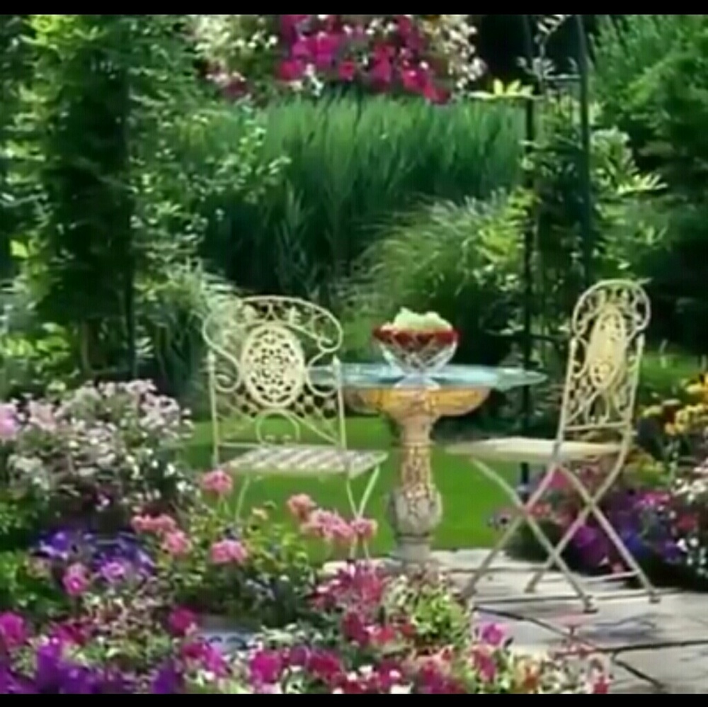 Meet your Posher, Mayra