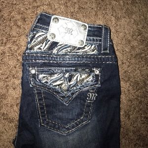 MISS ME BOOT CUT JEANS! Size 27R