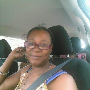 Meet your Posher, Annette