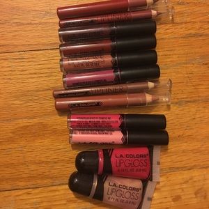Entire Set of L.A Colors Lip Gloss!