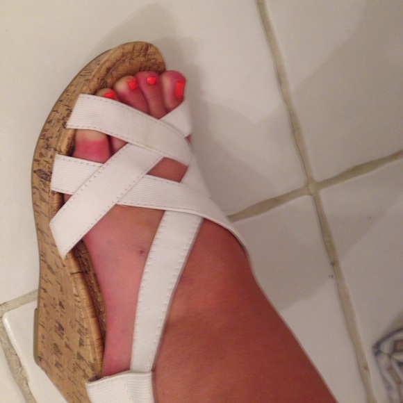 White Elastic Strappy Wedges - Picture 3 of 5