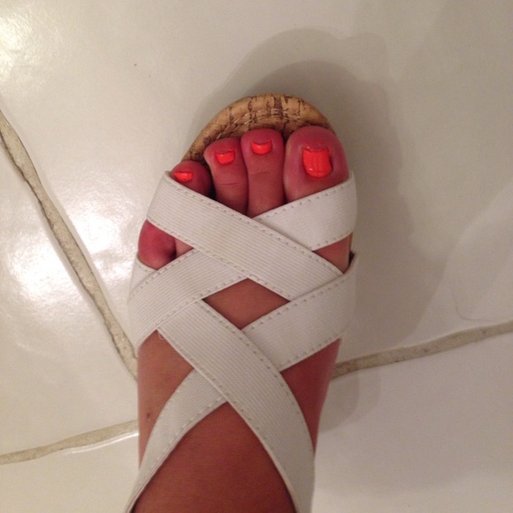 White Elastic Strappy Wedges - Picture 4 of 5