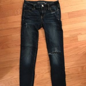 American Eagle ripped jegging