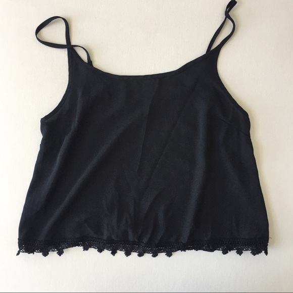 Lightweight Summer blacktop w Lace! - Picture 2 of 3
