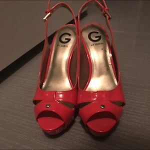 Pair of Red Guess pump heels!