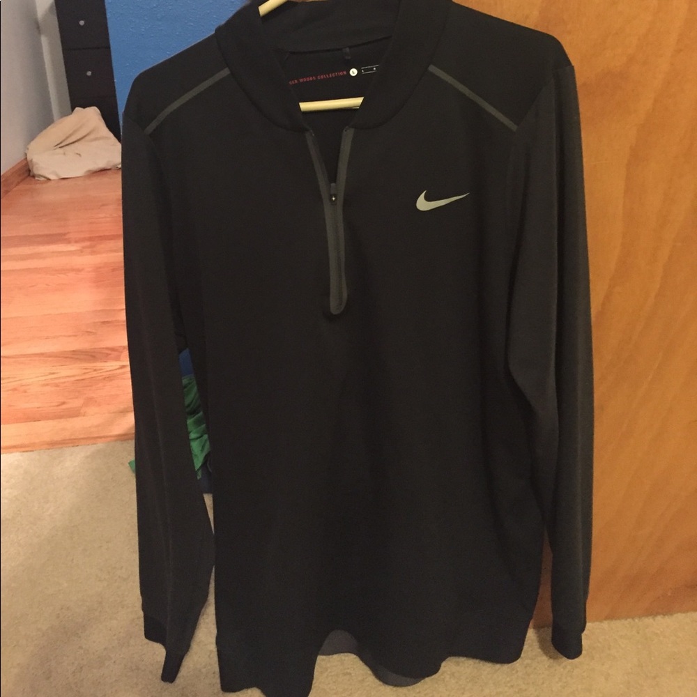 Nike athletic pullover