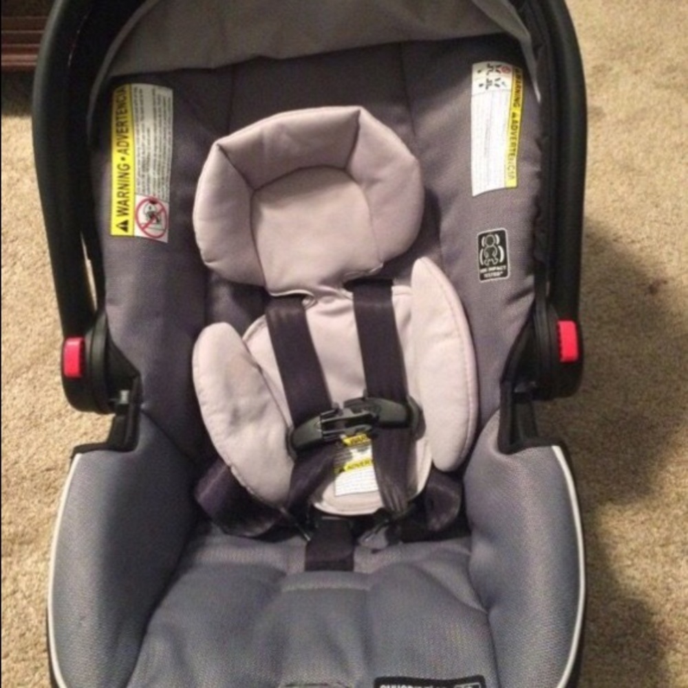 Black and gray car seat carrier