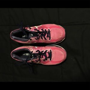Asics GT 2000s running shoes