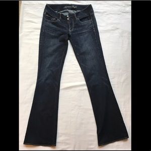 American eagle artist/boot cut jeans size 6 long