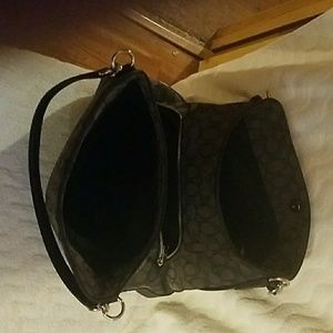 Coach  Edie Shoulder Bag 31 in Signature Jacquard