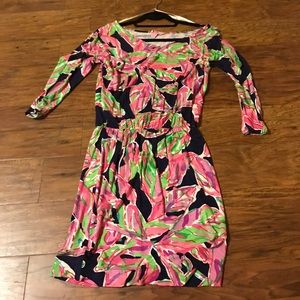 Lilly Pulitzer: Cara dolman sleeve dress size XS