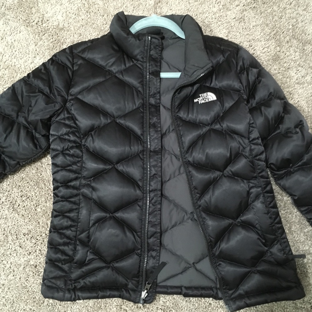Bundle of North Face Jackets ( size girls 14)