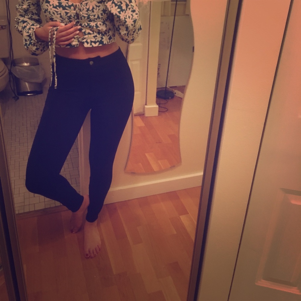 High wasted pants/leggings