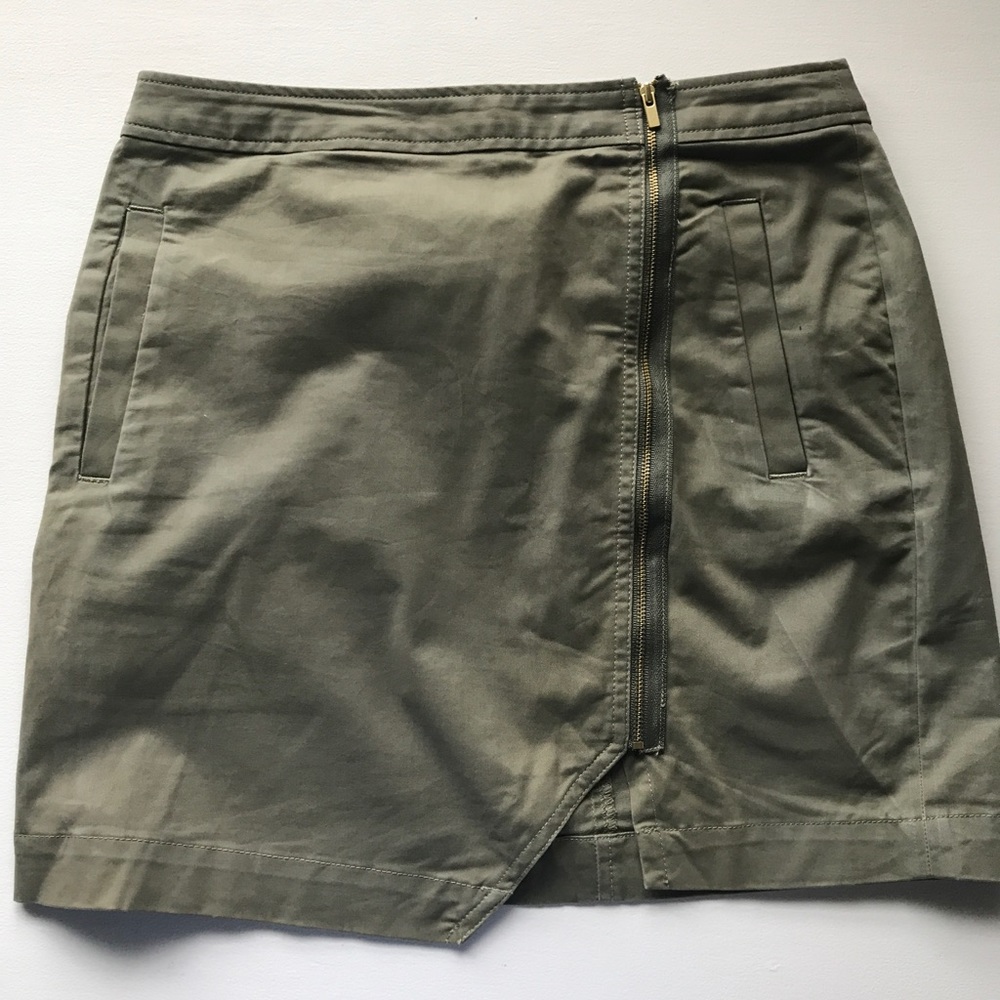 Banana Republic skirt