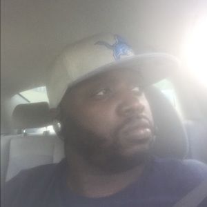 Meet your Posher, Clenton