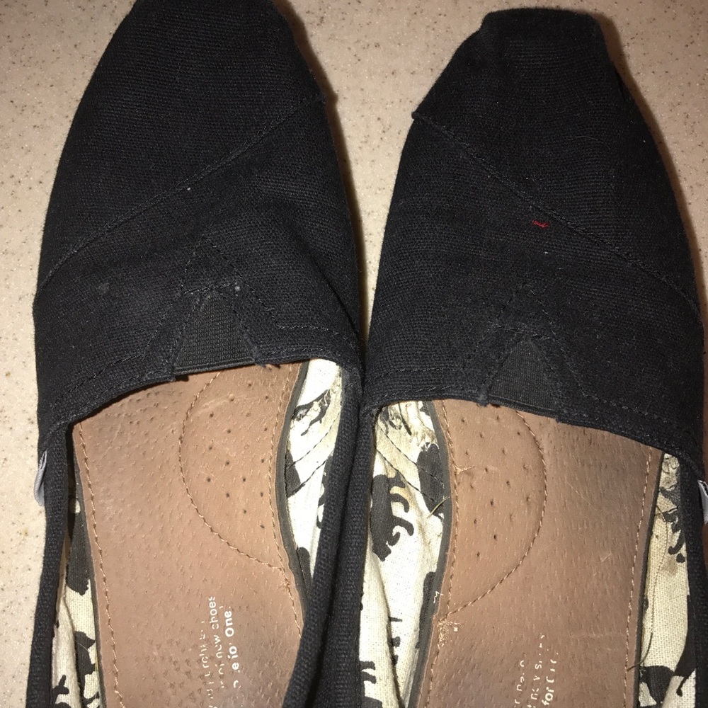 Black Toms
